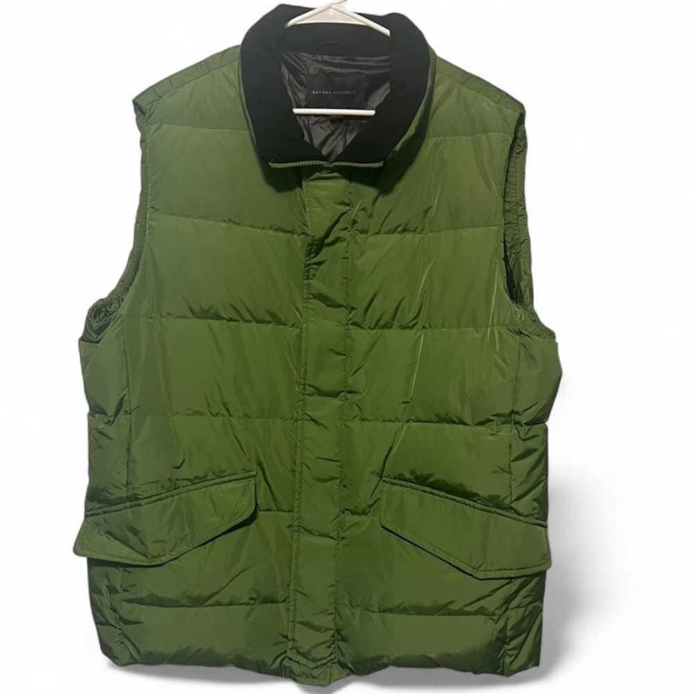 Banana Republic Men’s‎ Green Down Vest Full Zip Snap Buttons XL